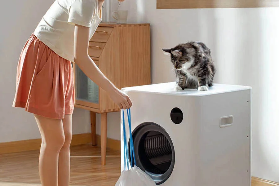 best robot cat litter box